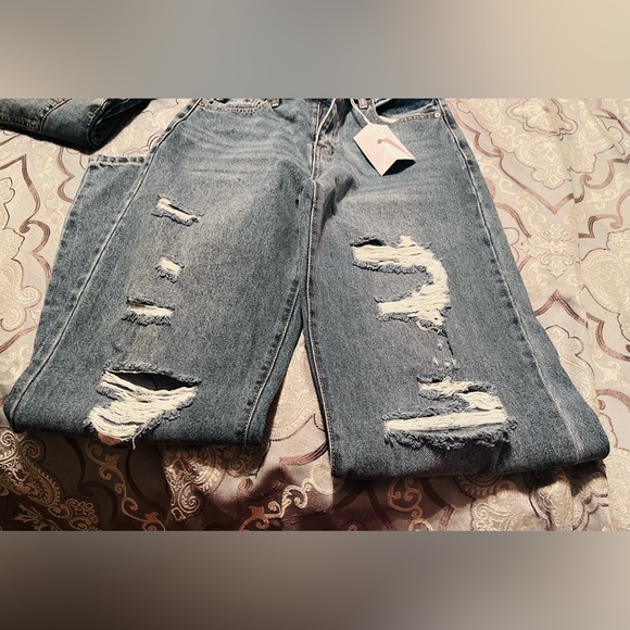 NWT Kancan Destructed Baggy Jeans size 7 or 27 - Picture 4 of 7